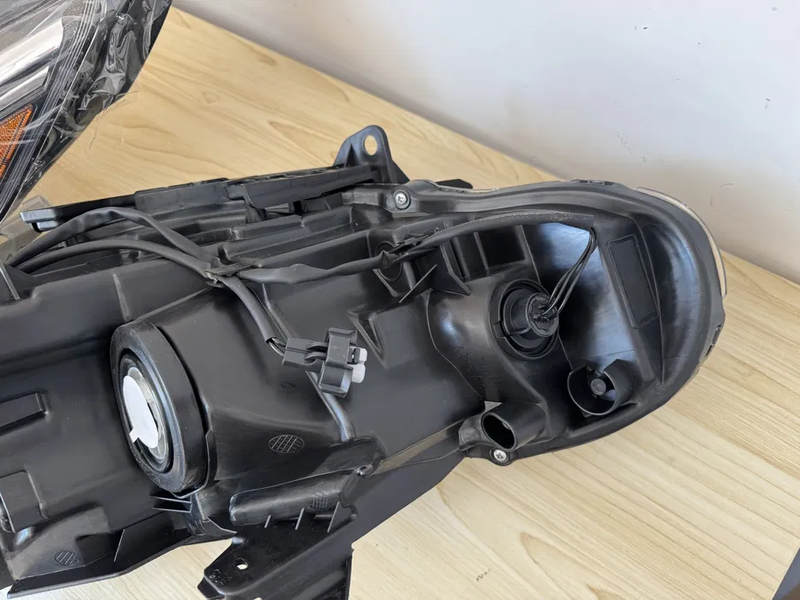 Передня фара Nissan Sentra 2019-2025 р, Ліва 63 фото